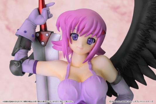 QUEENS BLADE ANGEL OF LIGHT NANAEL -BLACK AND PURPLE VER