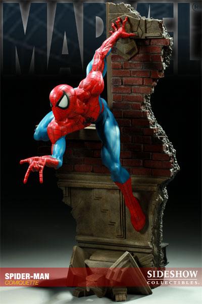 MARVEL COMIQUETTE SPIDER-MAN STATUE