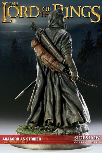 POLYSTONE STATUE ARAGORN AS STRIDER