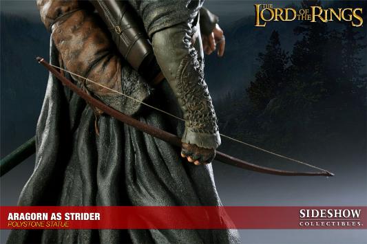 POLYSTONE STATUE ARAGORN AS STRIDER