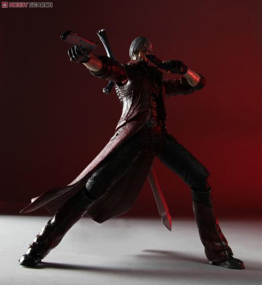 PLAY ARTS KAI - DEVIL MAY CRY 4 DANTE