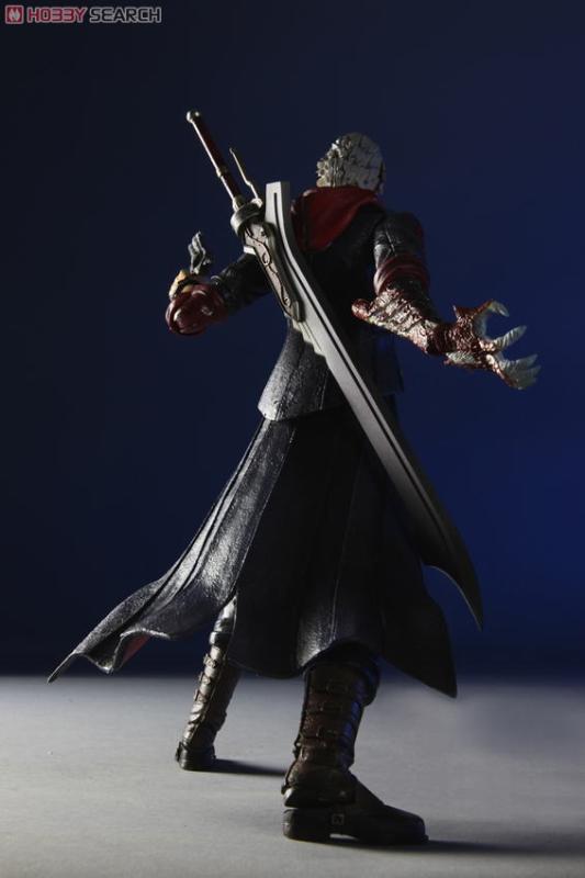 Devil May Cry 4 Nero Play Arts Kai Action Figure