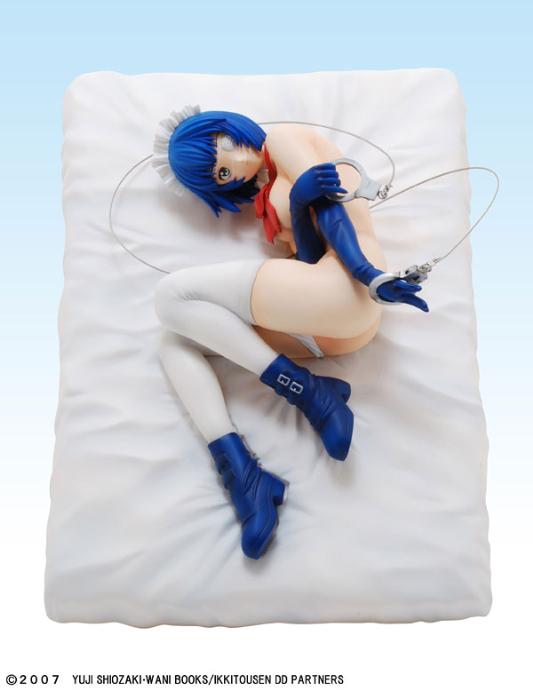 IKKITOUSEN RYOMOU SHIMEI URA JACKET PVC STATUE