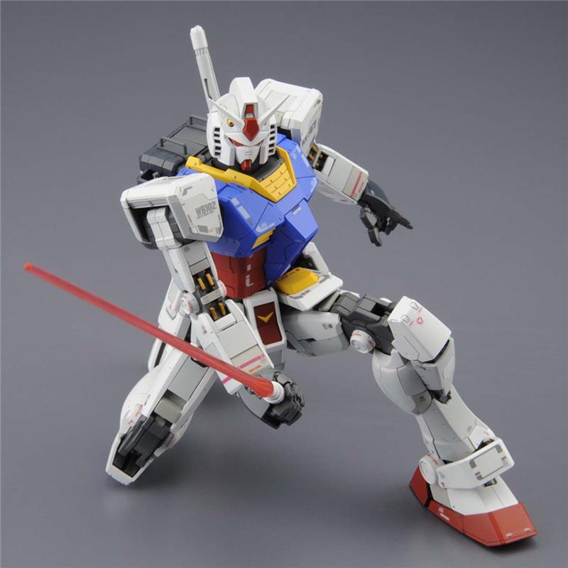 1/100 MG GUNDAM RX-78-2 VER 3.0