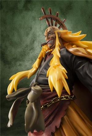 mega-house-one-piece-pop-ex-model-ltd-shiki-statue