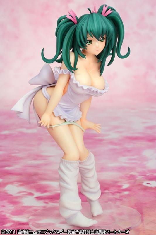 1/8 IKKITOUSEN SHUGAKEN RYOFU HADAKA APRON S