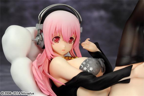 1/7 SUPER SONICO BIKINI & SOFA BLACK VER