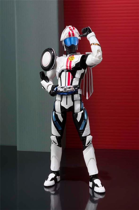 KAMEN RIDER - S.H. FIGUARTS MACH