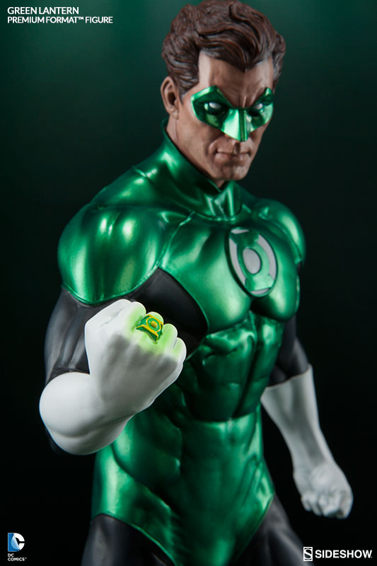 GREEN LANTERN PREMIUM FORMAT FIGURE