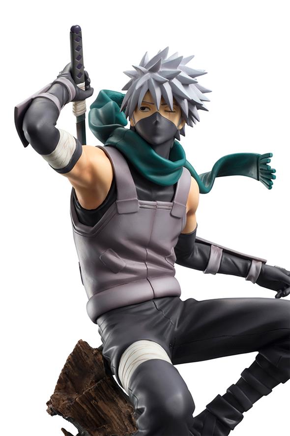 NARUTO HATAKE KAKASHI GEM STATUE