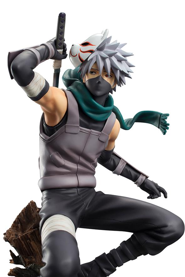 NARUTO HATAKE KAKASHI GEM STATUE