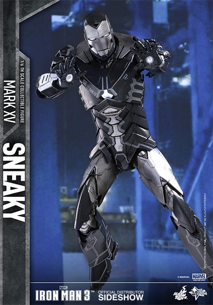 1/6 HOT TOYS - IRON MAN 3 - MARK XV SNEAKY