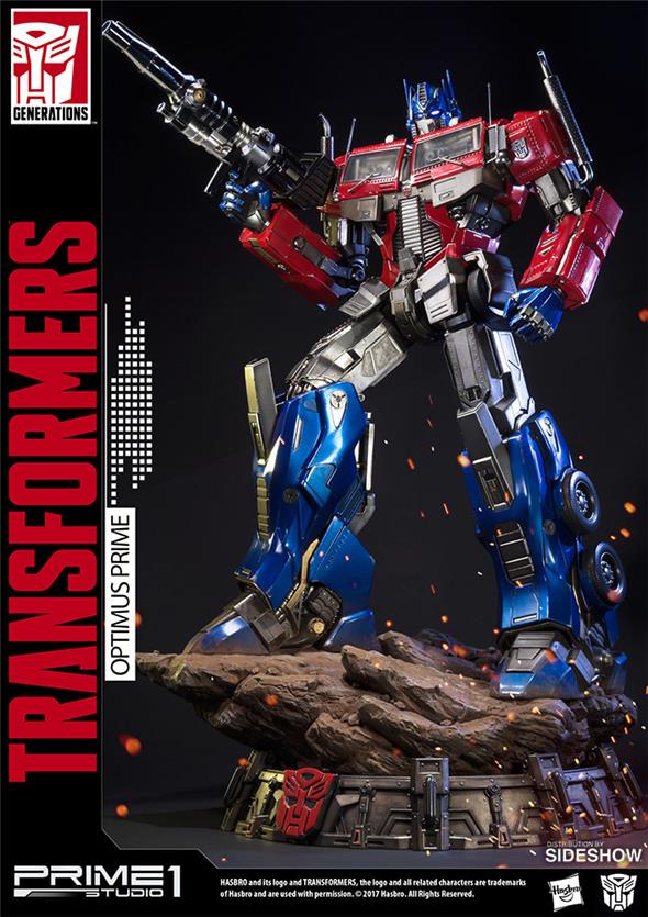 TRANSFORMERS GENERATION 1 - OPTIMUS STATUE