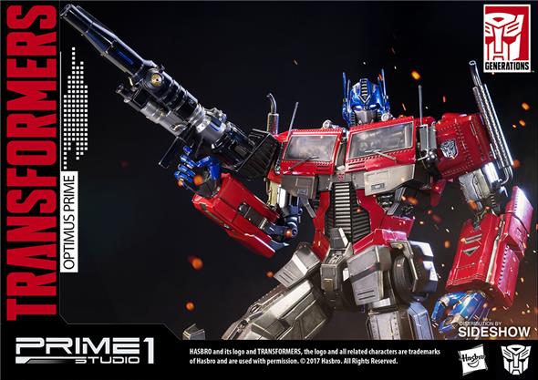 TRANSFORMERS GENERATION 1 - OPTIMUS STATUE