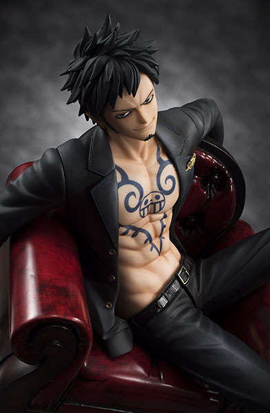 ONE PIECE POP - SOC TRAFALGAR LAW STATUE