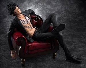 mega-house-one-piece-pop-soc-trafalgar-law-statue