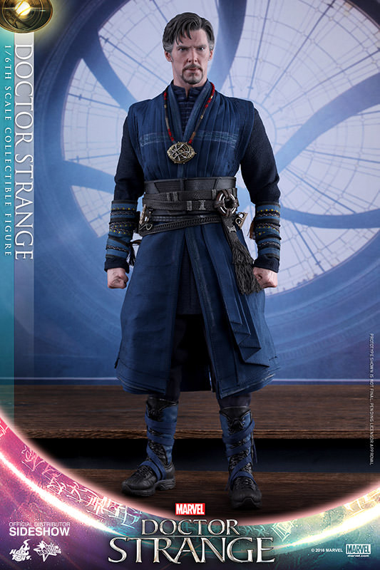 1/6 HOT TOYS - DOCTOR STRANGE