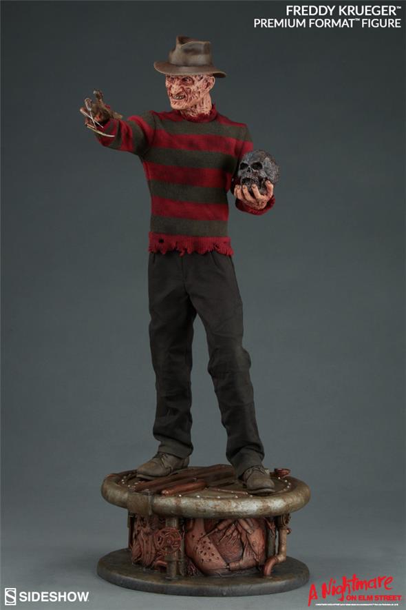 FREDDY KRUEGER PREMIUM FORMAT FIGURE